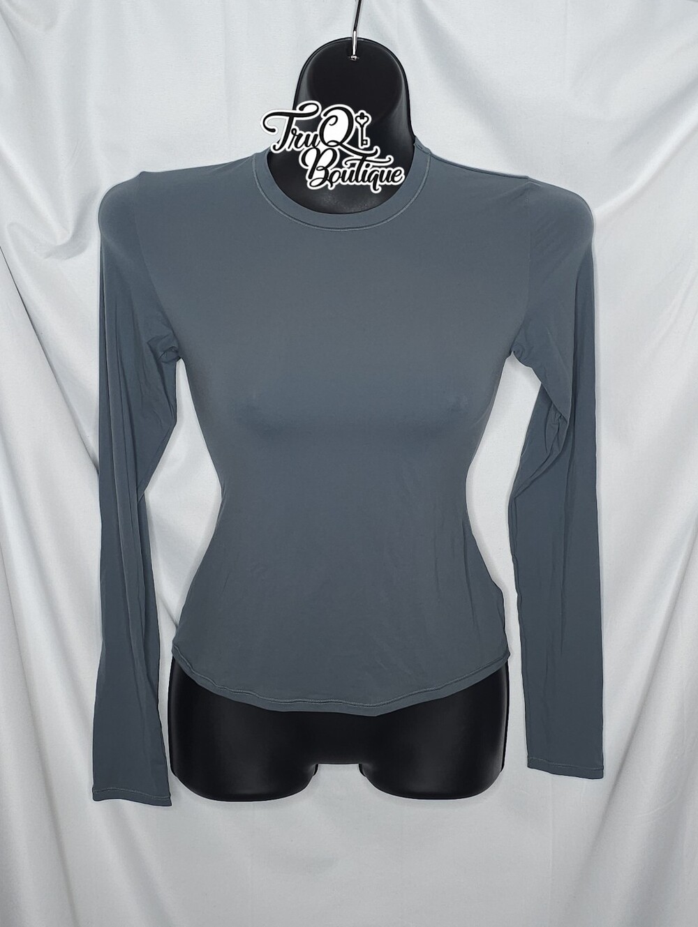 SKIMS Fits Everybody Long Sleeve T-shirt Zircon Sz Small TP-LST-9049